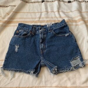 Levi’s Cut Off Denim Shorts Fits Like Size 0